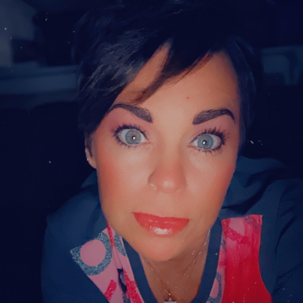 Meet your Posher, Stacy